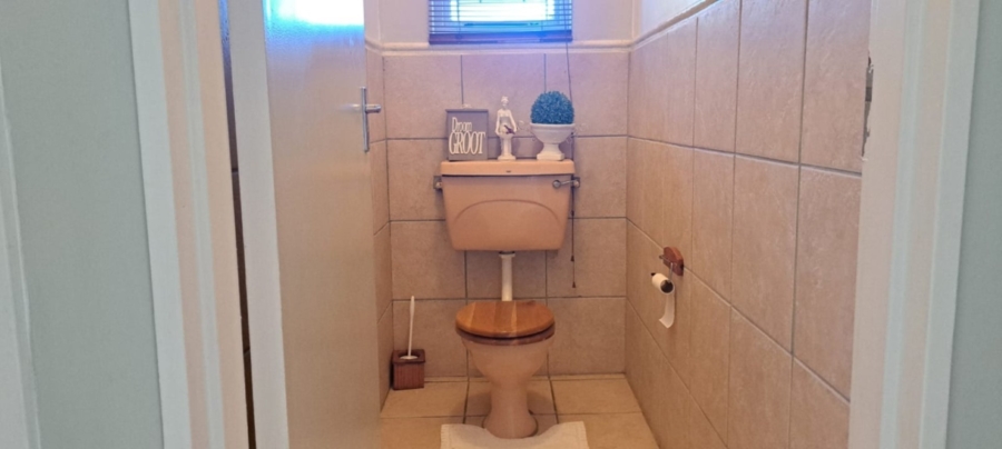 4 Bedroom Property for Sale in Caledon Western Cape